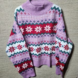 Woman’s 3XL Holiday Sweater Pull Over High Neck Long Sleeve. 33 Degrees New